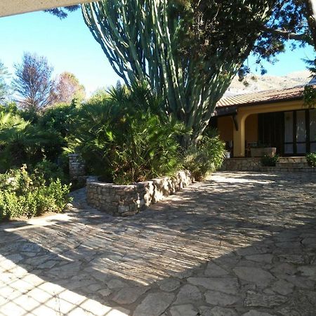 Villino Dei Gabbiani Villa Кастеламаре дел Голфо Екстериор снимка
