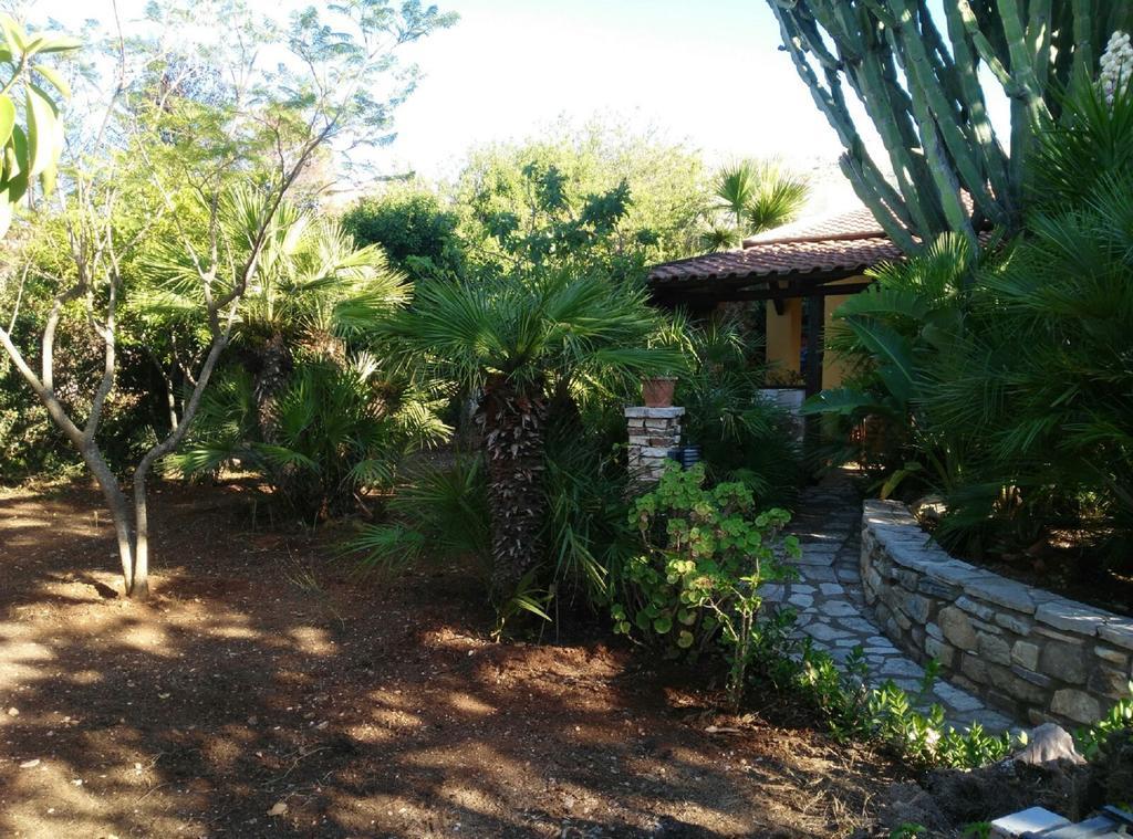 Villino Dei Gabbiani Villa Кастеламаре дел Голфо Екстериор снимка