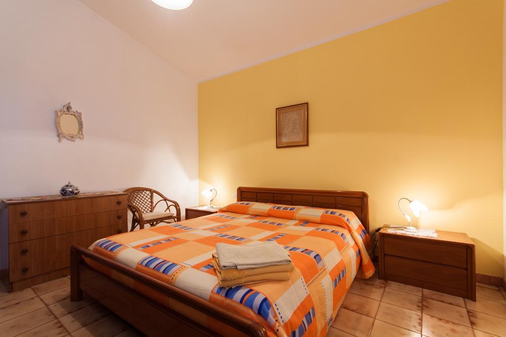 Villino Dei Gabbiani Villa Кастеламаре дел Голфо Екстериор снимка